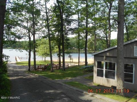 7809 Shoshone Trl, Branch, MI 49402 photo 22