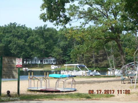 7809 Shoshone Trl, Branch, MI 49402 photo 28