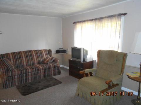 7809 Shoshone Trl, Branch, MI 49402 photo 18