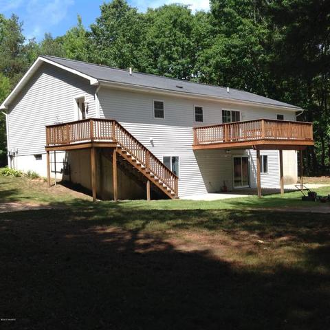 3060 140th Ave, Dorr, MI 49323 photo 2