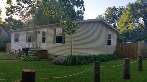 313 E Water St, Cassopolis, MI 49031 photo 1