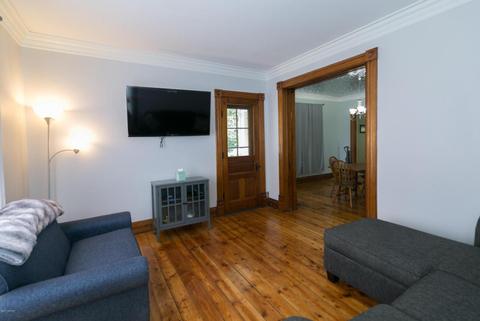 731 E Michigan Ave, Marshall, MI 49068 photo 4