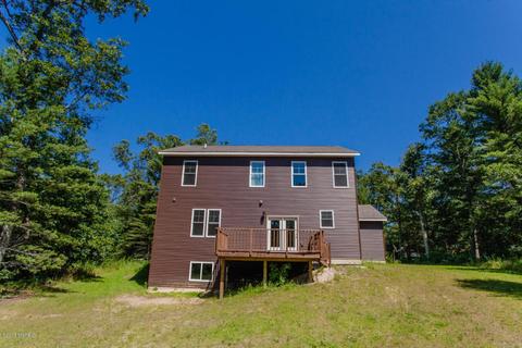 7691 Wiczer Dr, Whitehall, MI 49461 photo 4