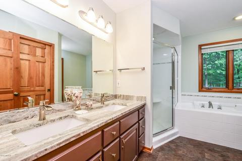 350 Greentree Ln NE, Ada, MI 49301 photo 14