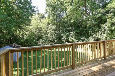 411 W Fourth St, Buchanan, MI 49107 photo 9