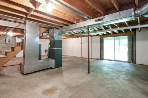 411 W Fourth St, Buchanan, MI 49107 photo 8