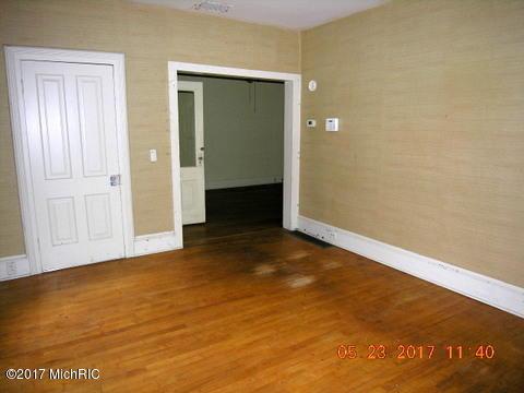 431 Ninth St, Three Rivers, MI 49093 photo 4