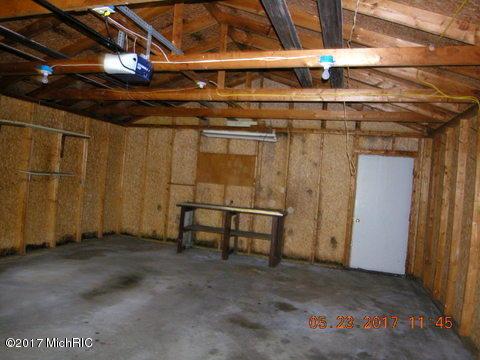 431 Ninth St, Three Rivers, MI 49093 photo 9