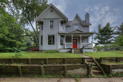 616 W May St, Belding, MI 48809 photo 1