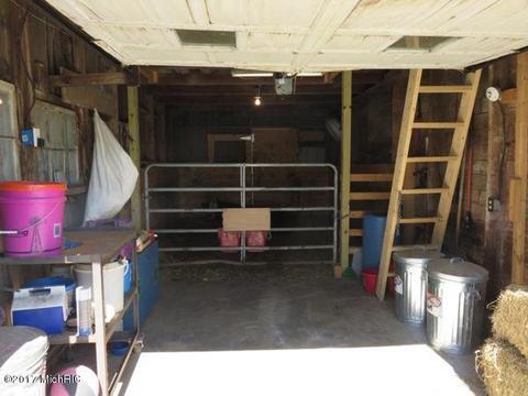 738 Block Rd, Bronson, MI 49028 photo 34