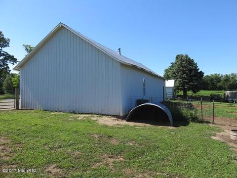 738 Block Rd, Bronson, MI 49028 photo 40