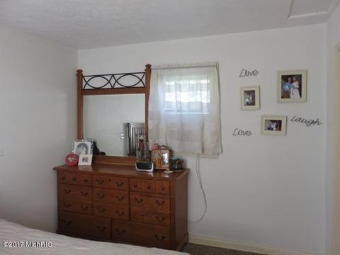 738 Block Rd, Bronson, MI 49028 photo 20