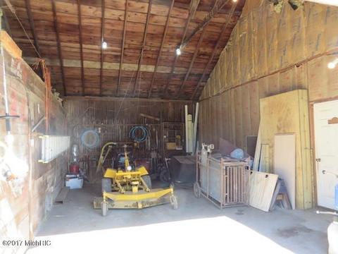 738 Block Rd, Bronson, MI 49028 photo 38