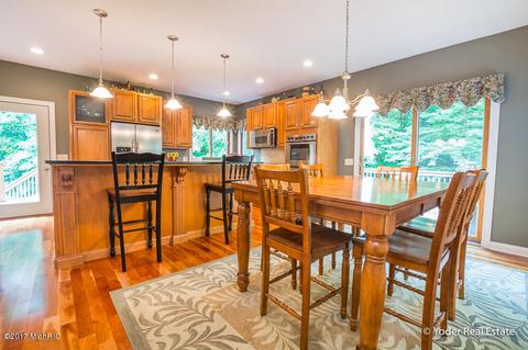 2972 Kyle Ln, Dorr, MI 49323 photo 13