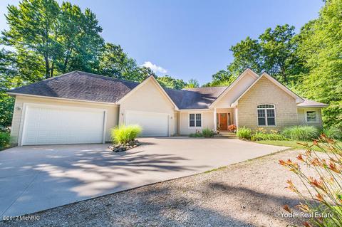 2972 Kyle Ln, Dorr, MI 49323 photo 2