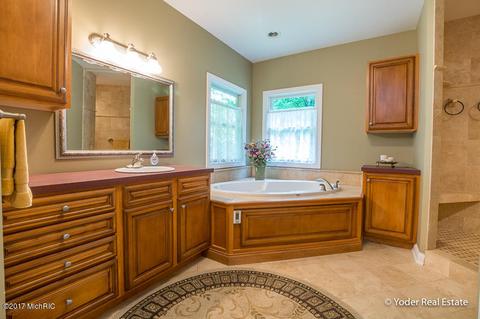 2972 Kyle Ln, Dorr, MI 49323 photo 36