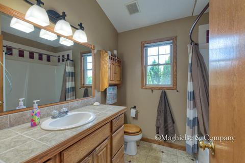 4311 Saturn Dr, Dorr, MI 49323 photo 16