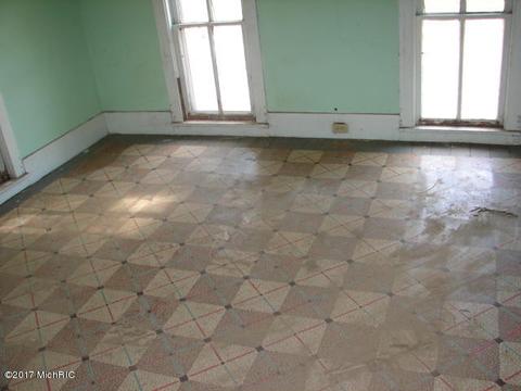 566 E Main St, Springport, MI 49284 photo 17