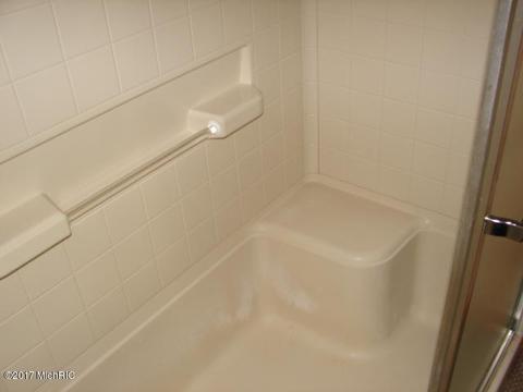 566 E Main St, Springport, MI 49284 photo 14