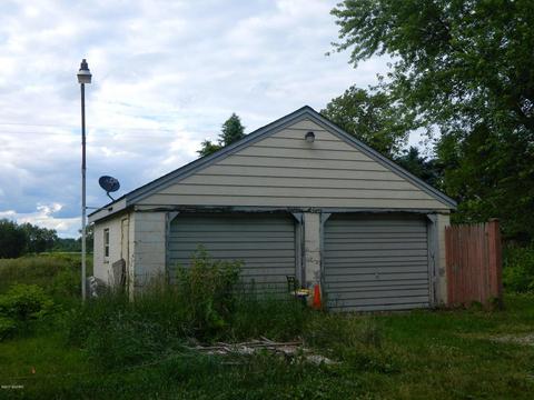 8780 Krupp Rd, Belding, MI 48809 photo 10