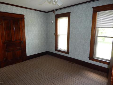 126 E 104th, Grant, MI 49327 photo 28