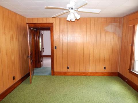 126 E 104th, Grant, MI 49327 photo 34