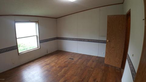 13568 Hoffman St, Marcellus, MI 49067 photo 11