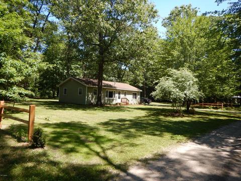 4530 Orshal Rd, Whitehall, MI 49461 photo 3