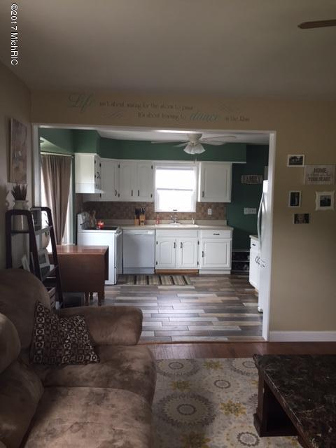 322 Sylvan, Buchanan, MI 49107 photo 6