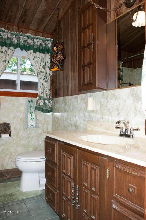 5698 Logging Trail Dr, Sears, MI 49679 photo 34