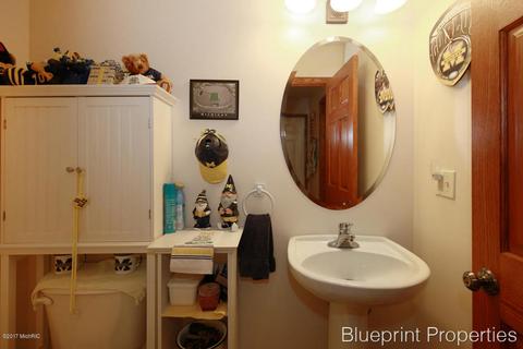 1375 5th St, Belding, MI 48809 photo 14