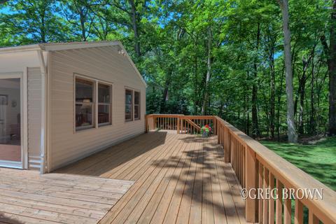6151 Witherbee Dr SE, Ada, MI 49301 photo 35