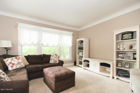 602 Hicks Ave, Plainwell, MI 49080 photo 8