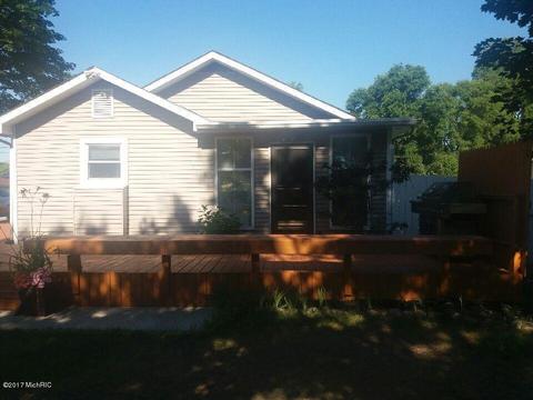 901 York St, Belding, MI 48809 photo 10