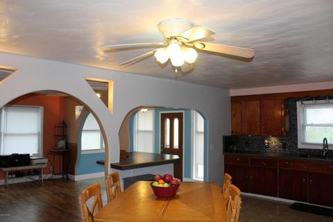 901 York St, Belding, MI 48809 photo 17