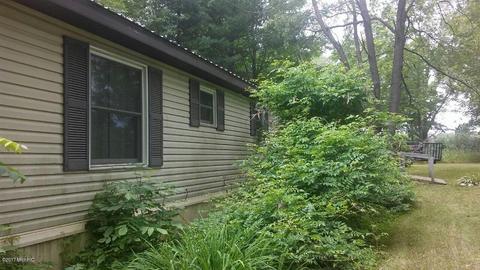 271 Taylor Rd, Blanchard, MI 49310 photo 5