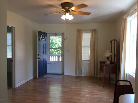 335 Chippewa St, Buchanan, MI 49107 photo 5
