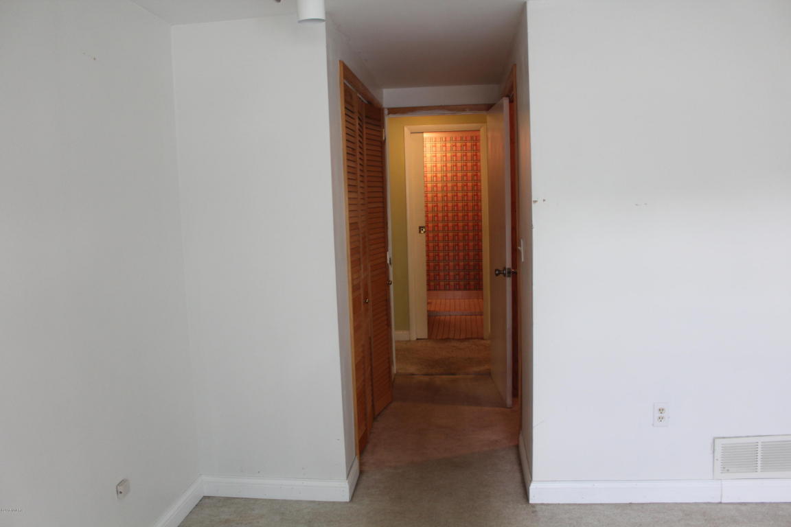 114 W Park St, Crystal, MI 48818 photo 26