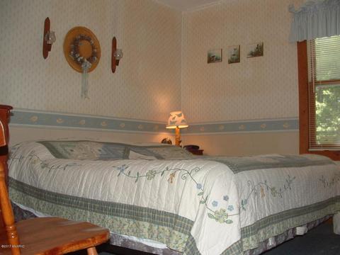 7290 James Rd, Irons, MI 49644 photo 10