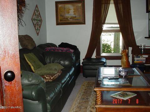9615 Beecher, Pittsford, MI 49271 photo 2