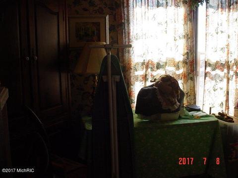 9615 Beecher, Pittsford, MI 49271 photo 6