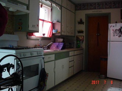 9615 Beecher, Pittsford, MI 49271 photo 7