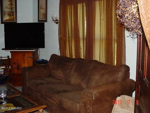 9615 Beecher, Pittsford, MI 49271 photo 3
