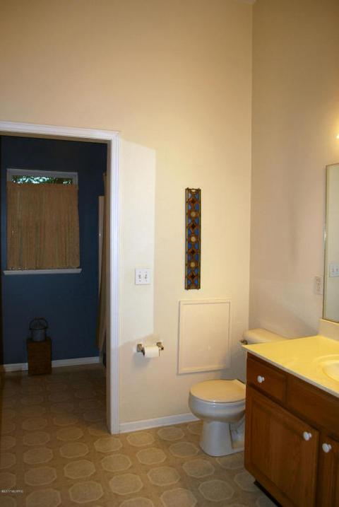 2232 Gee Dr SE, Lowell, MI 49331 photo 8