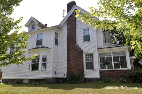 204 Hanover St, Belding, MI 48809 photo 34