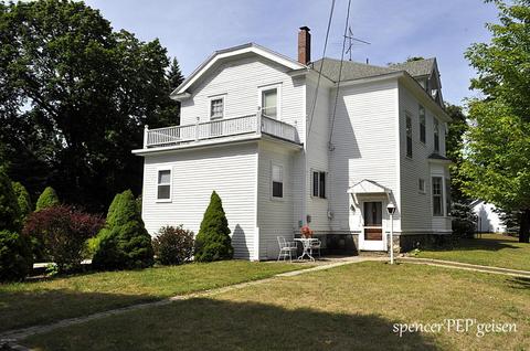 204 Hanover St, Belding, MI 48809 photo 33