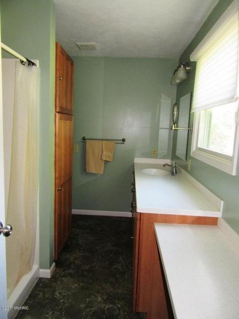 3042 E 6 Mile Rd, White Cloud, MI 49349 photo 6