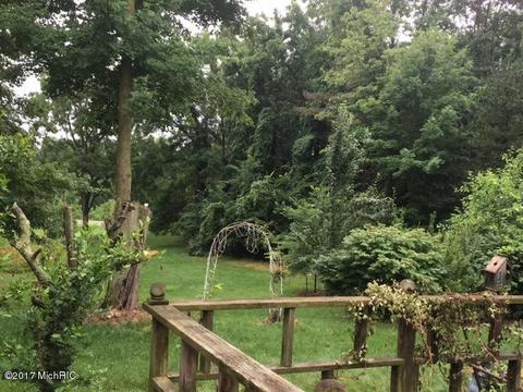 249 M89, Plainwell, MI 49080 photo 12