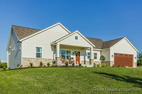 4317 Longview Ct, Dorr, MI 49323 photo 2