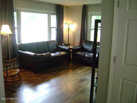 444 East Dr, Marshall, MI 49068 photo 11